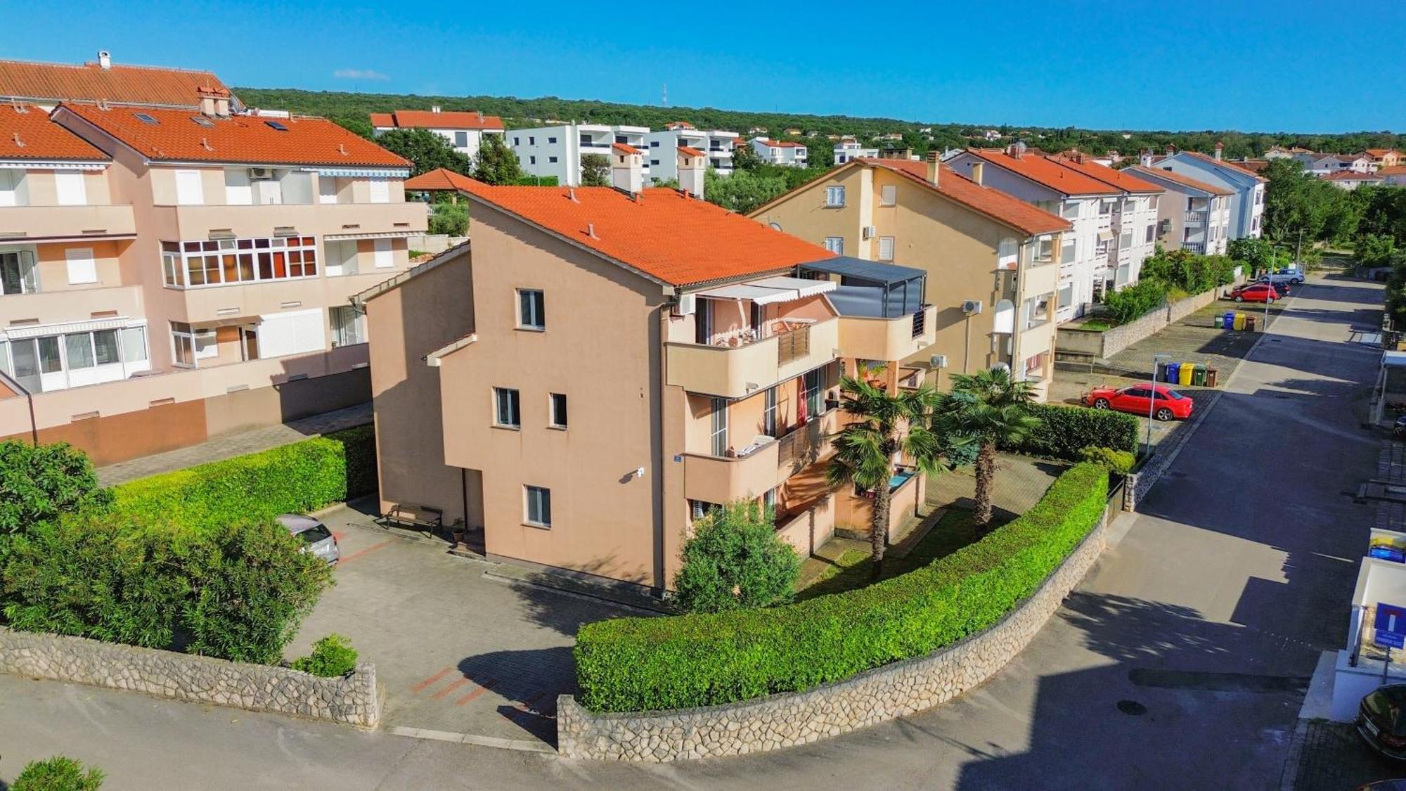 Malinska - Apartment Glavas Экстерьер фото