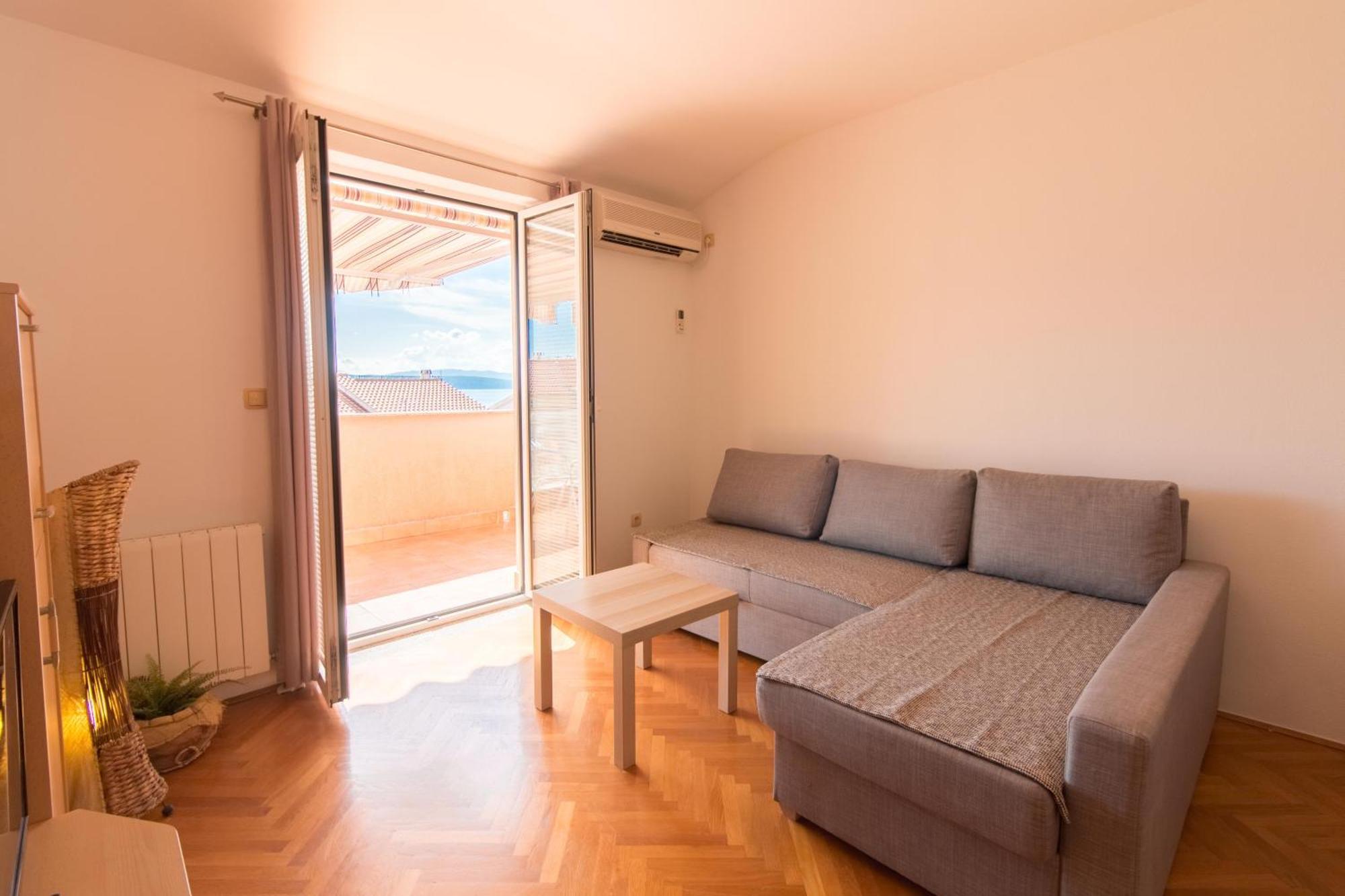 Malinska - Apartment Glavas Экстерьер фото