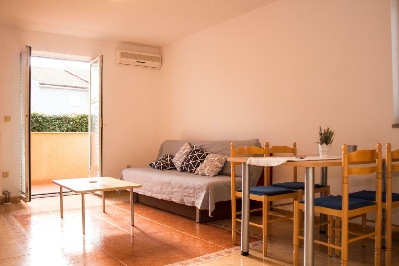 Malinska - Apartment Glavas Экстерьер фото